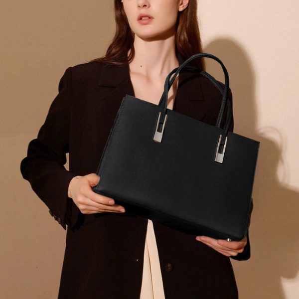 Zarah Medium Tote Bag For Sale - Image 2