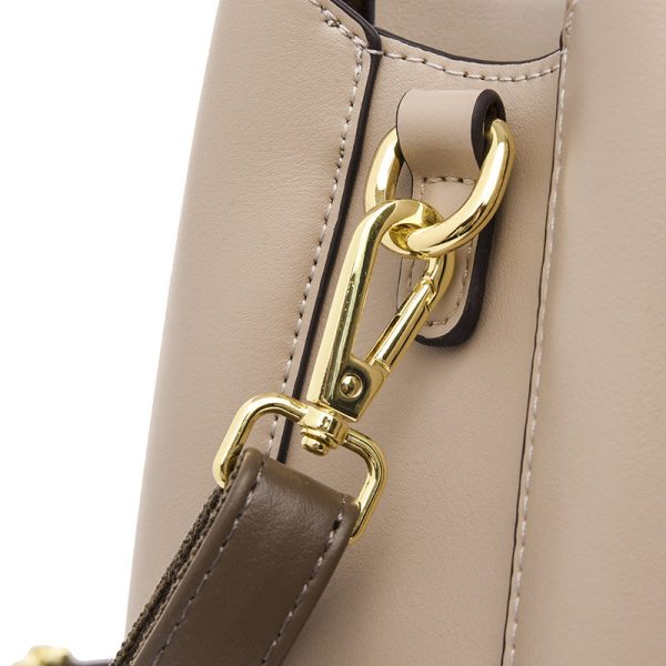 Vail Handbag For Cheap - Image 4