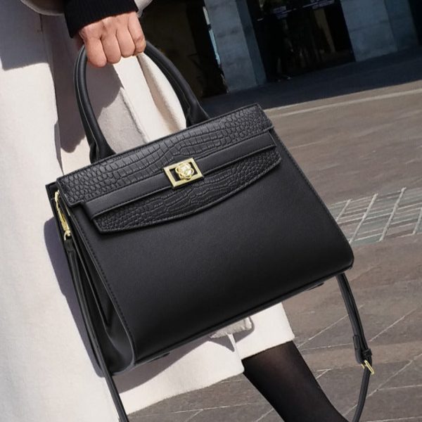 Lora Crocodile Pattern Tote Bag Fashion - Image 2
